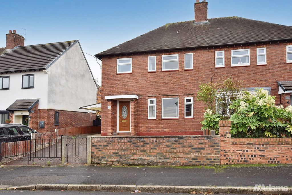 Property photo 2 of 23
