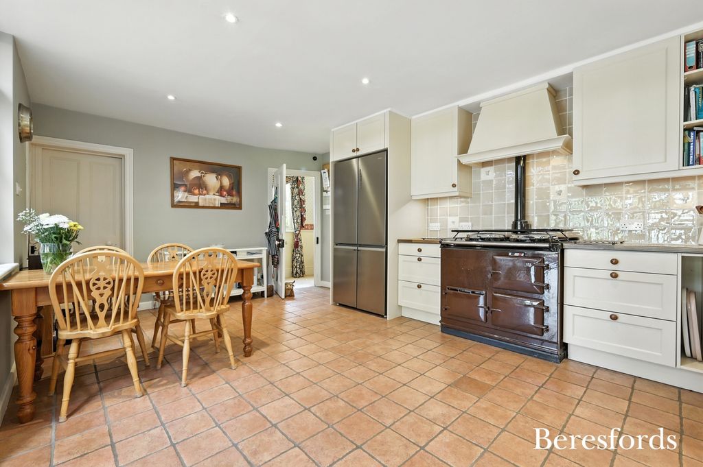Property photo 3 of 23 Picture No. 47