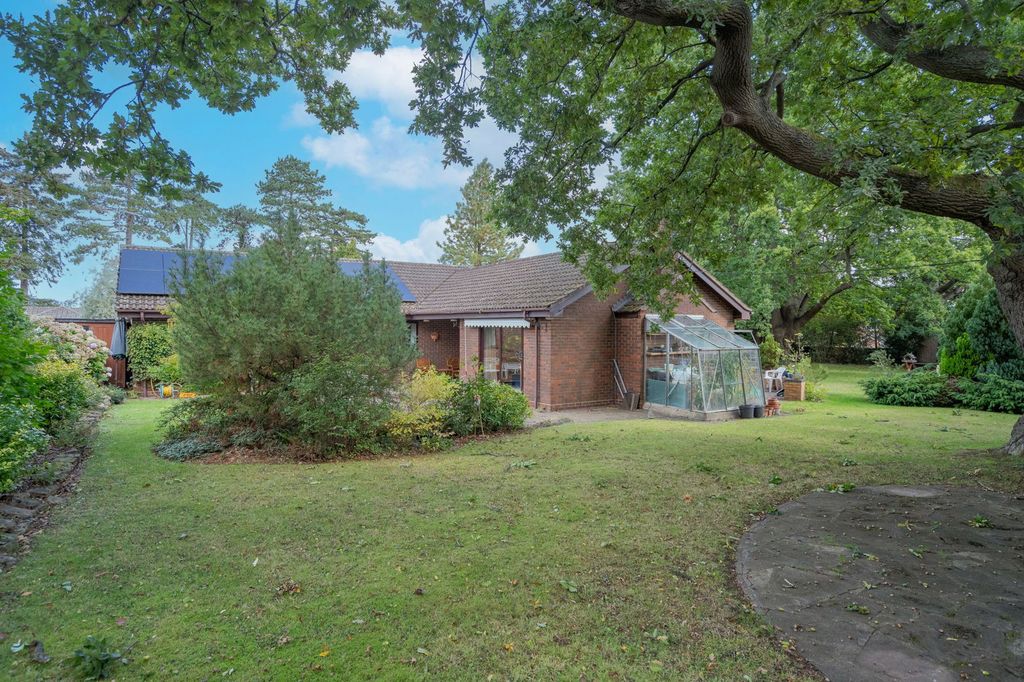 Property photo 3 of 19