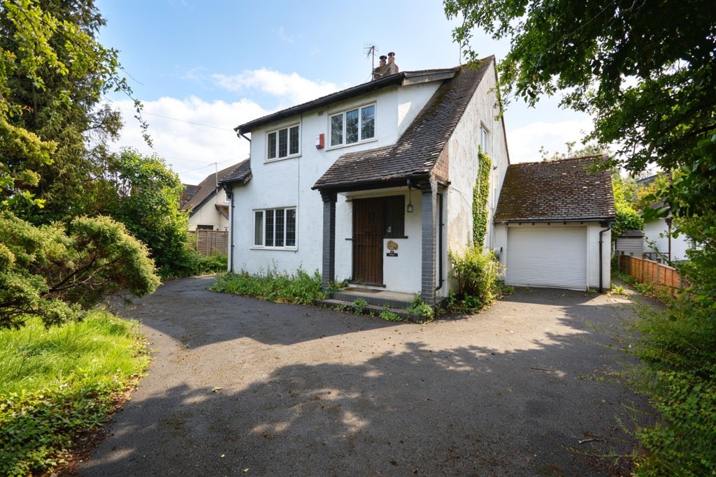 Property photo 1 of 20