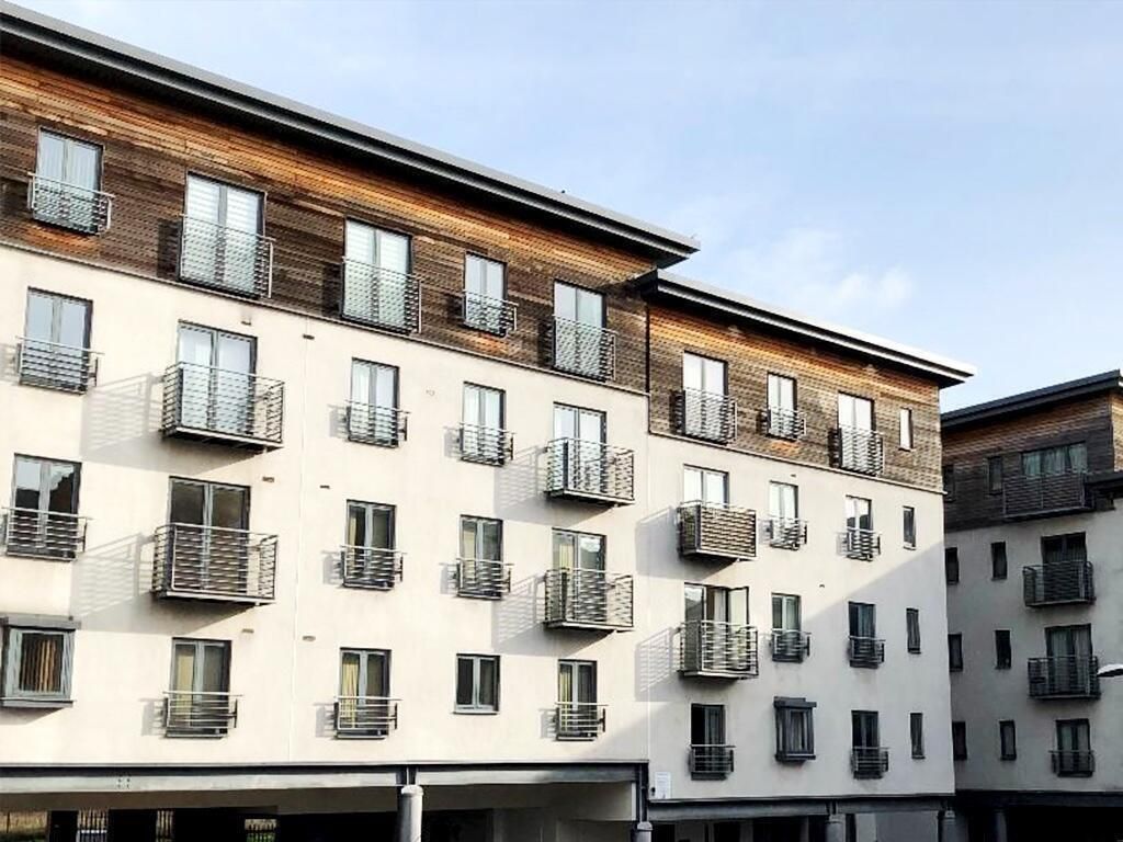 Property photo 1 of 6