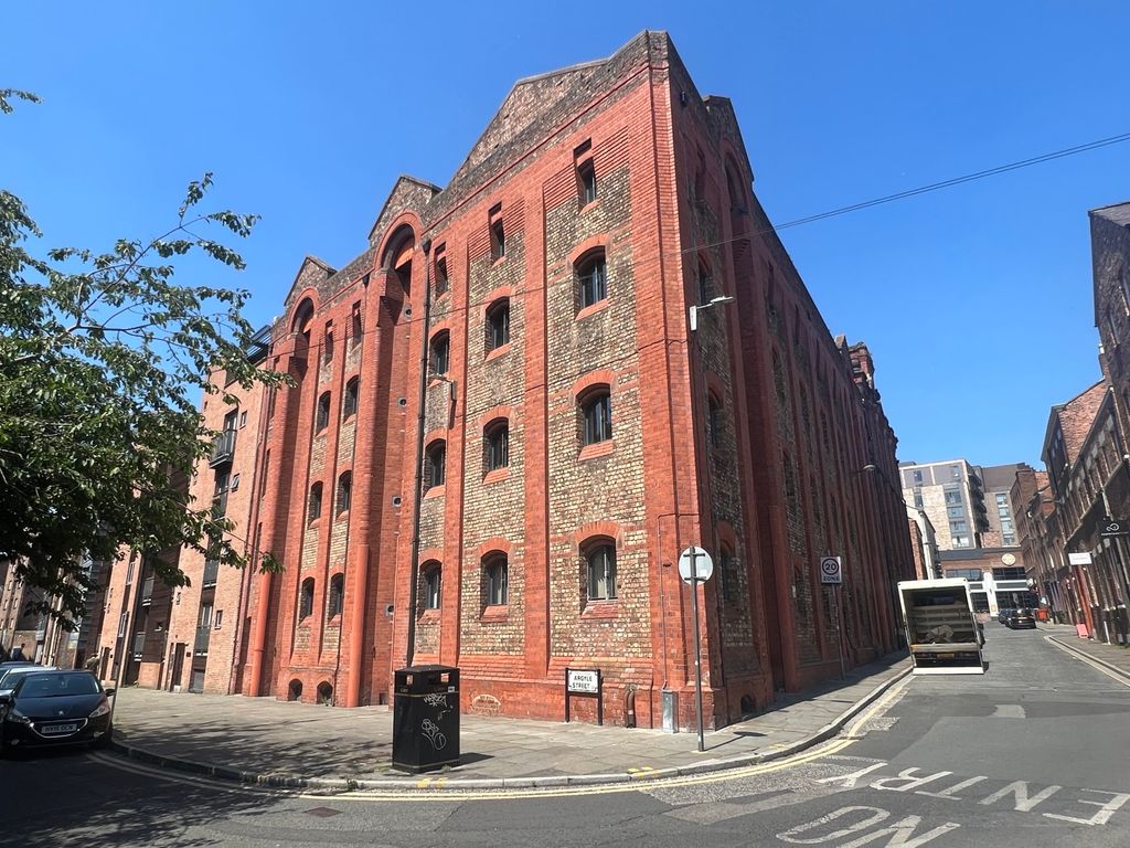 Property photo 1 of 7