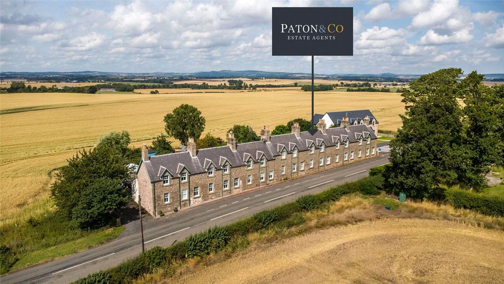 Property photo 1 of 39 Aeriel