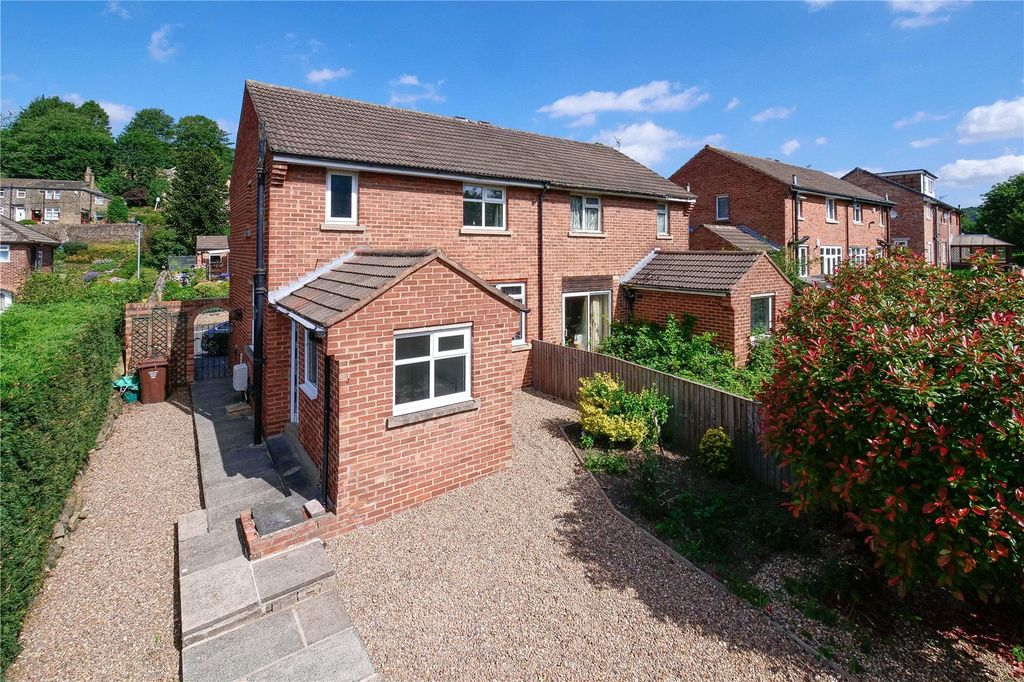 Property photo 2 of 17 Picture No. 29