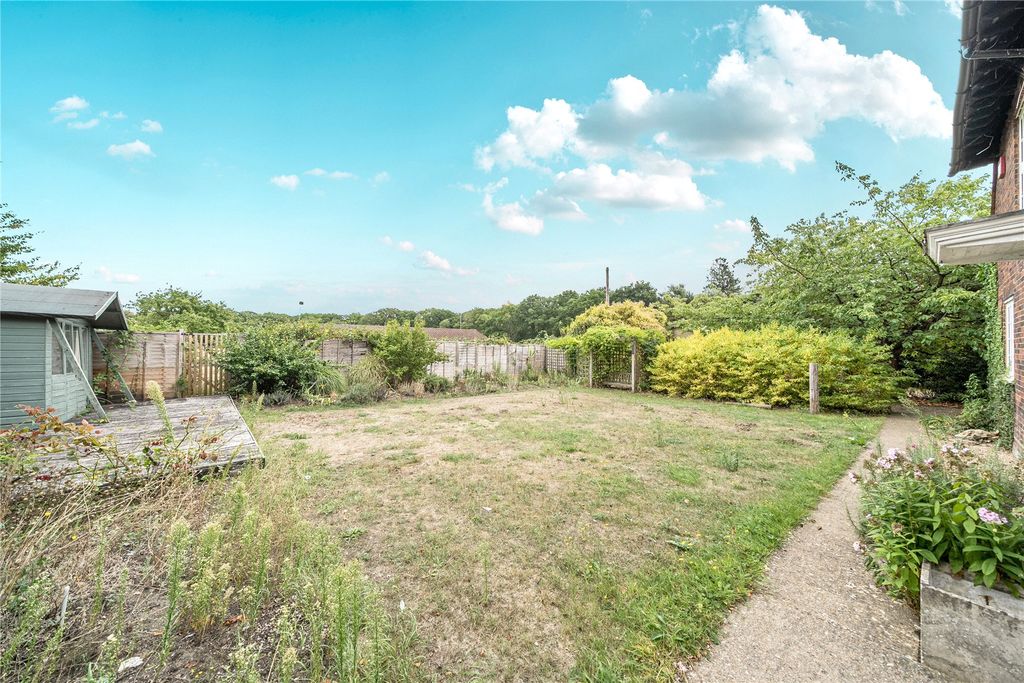 Property photo 3 of 16 Picture No. 14