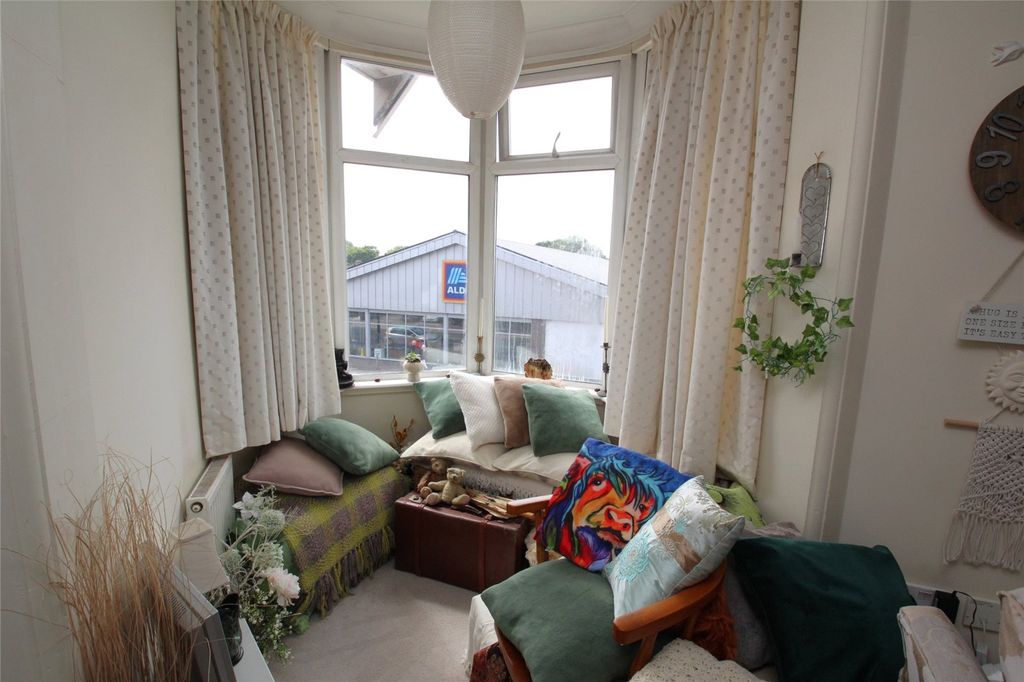 Property photo 2 of 9 Picture No. 04