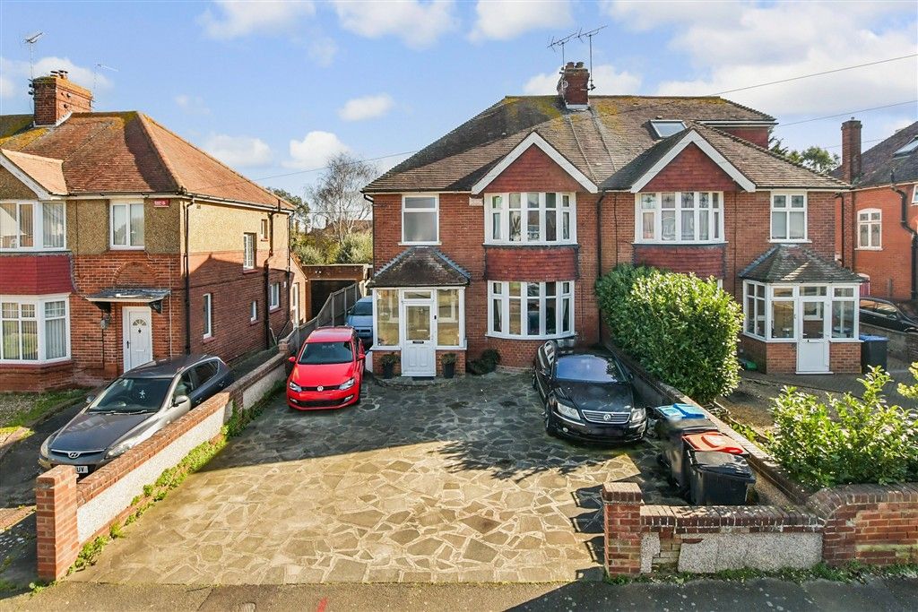 Property photo 1 of 17 External (Web) - Yes