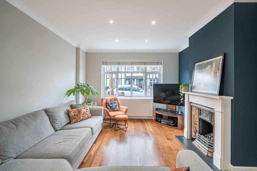 Property photo 1 of 15 Picture No. 23