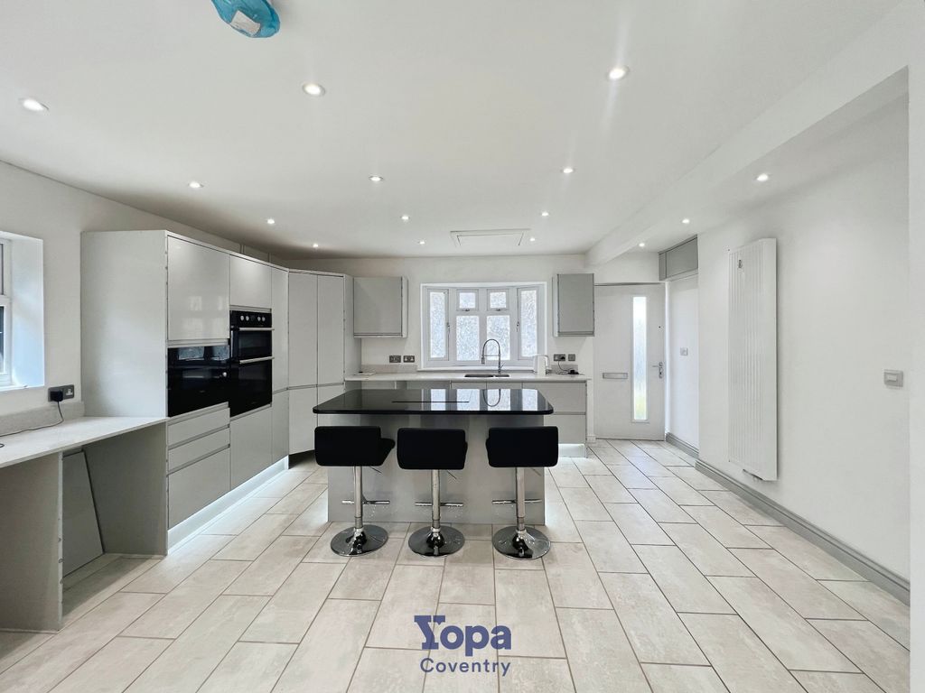 Property photo 3 of 19 7d7Ab157--4Fbd-9396-DC603CE07608-52348-0000187Be47Fef47