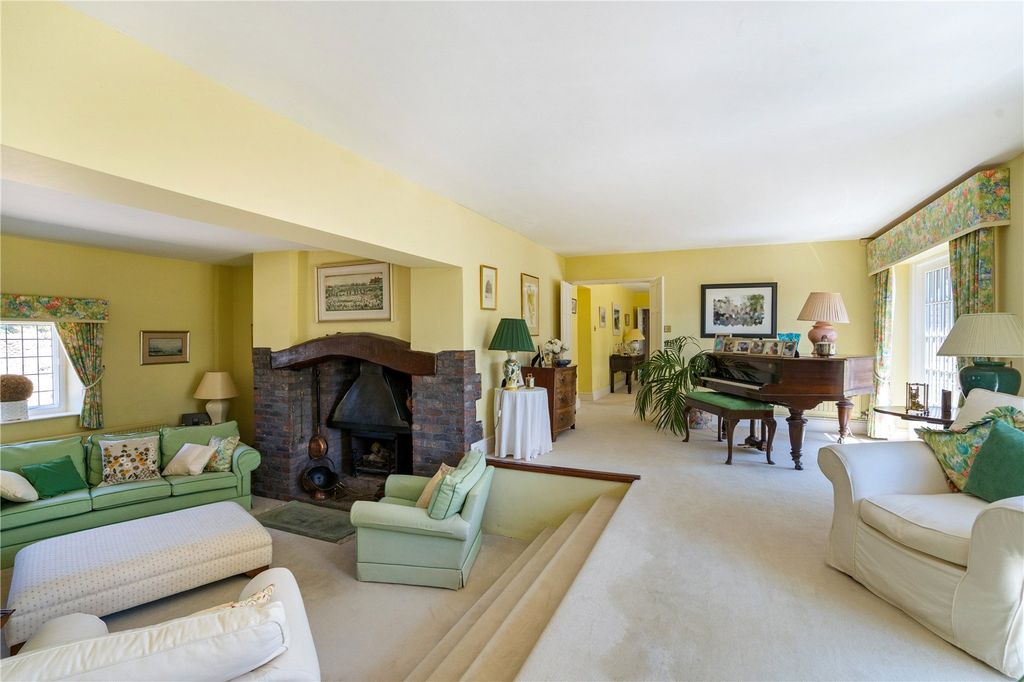 Property photo 3 of 20 Sitting/Music Room