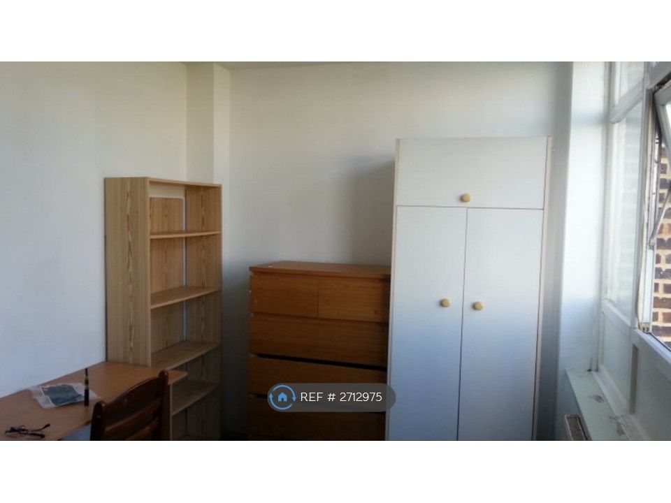 Property photo 3 of 5