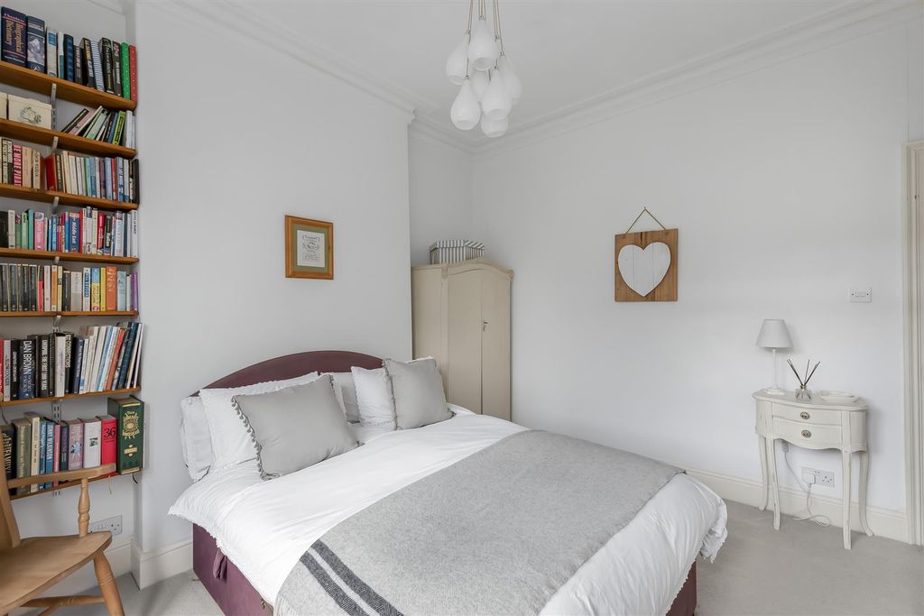 Additional image 34 of 6 bed end terrace house for saleEast View Terrace, Otley LS21