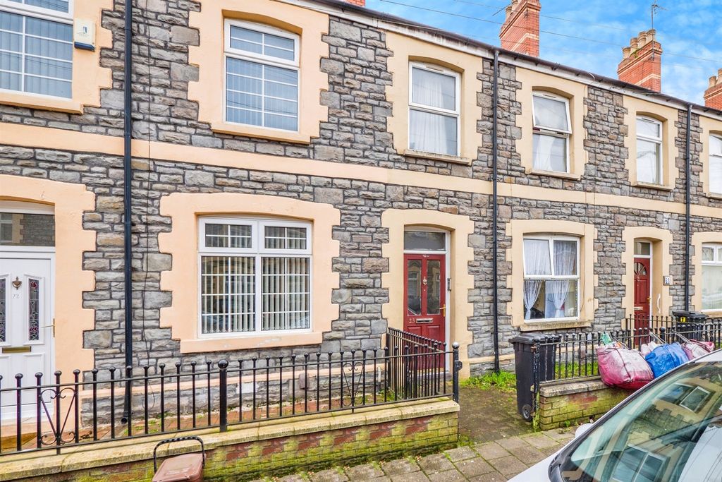 Property photo 1 of 14