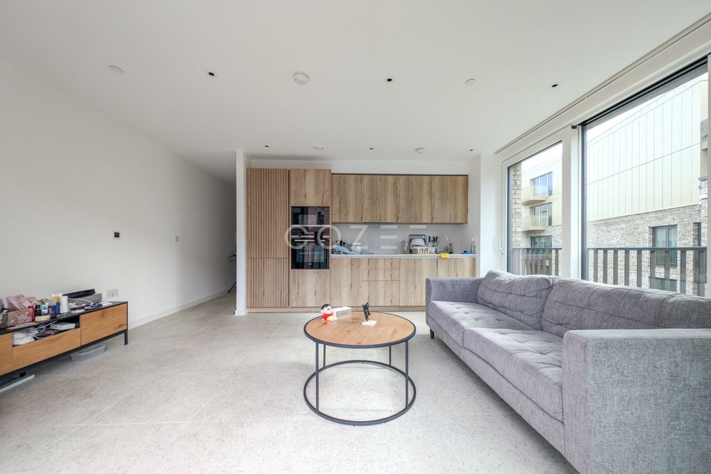 Property photo 3 of 9