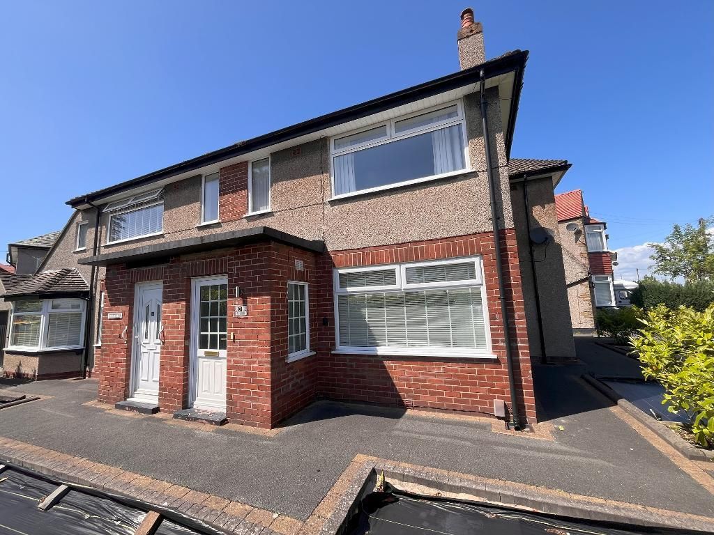 Property photo 1 of 14 External