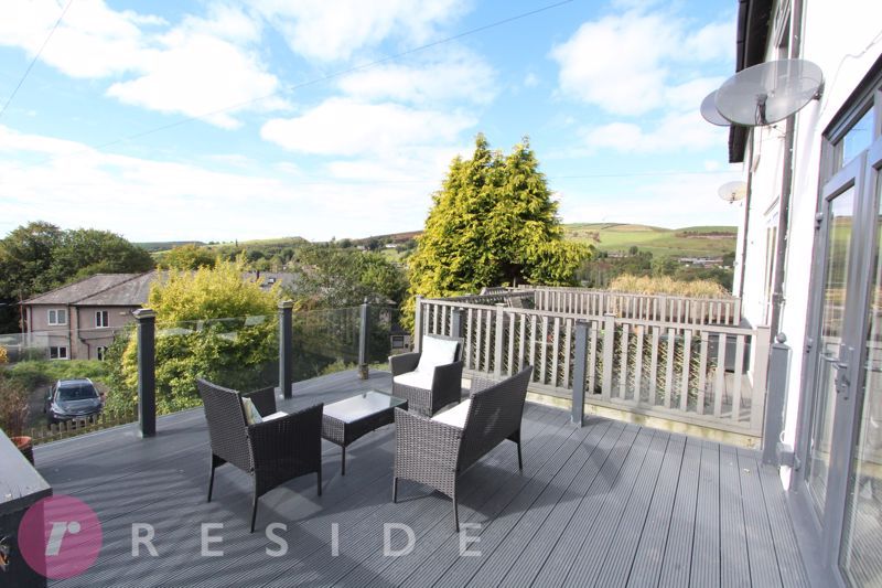 Property photo 3 of 18 Decking Area