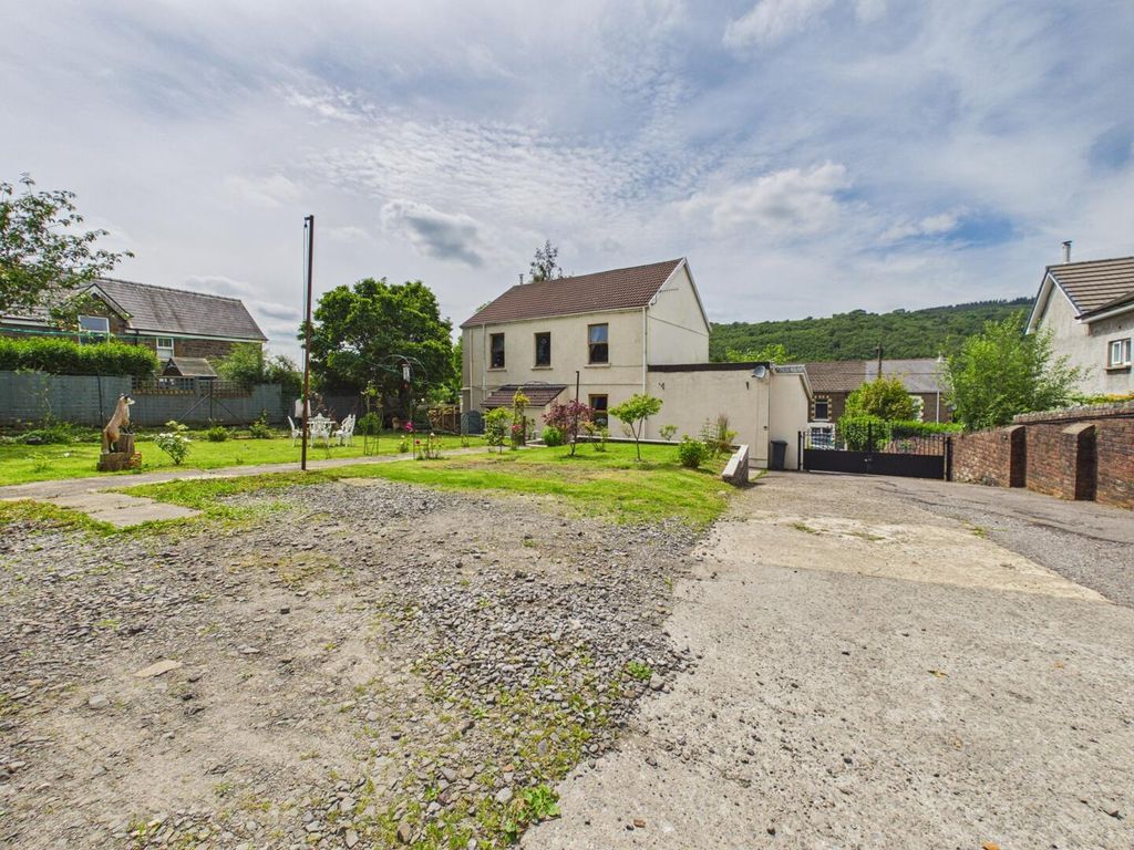 4 bed detached house for saleMain Road, Crynant, Neath SA10