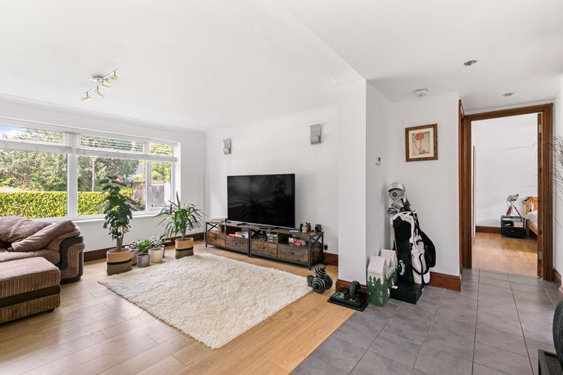 Property photo 2 of 12 Photo 10