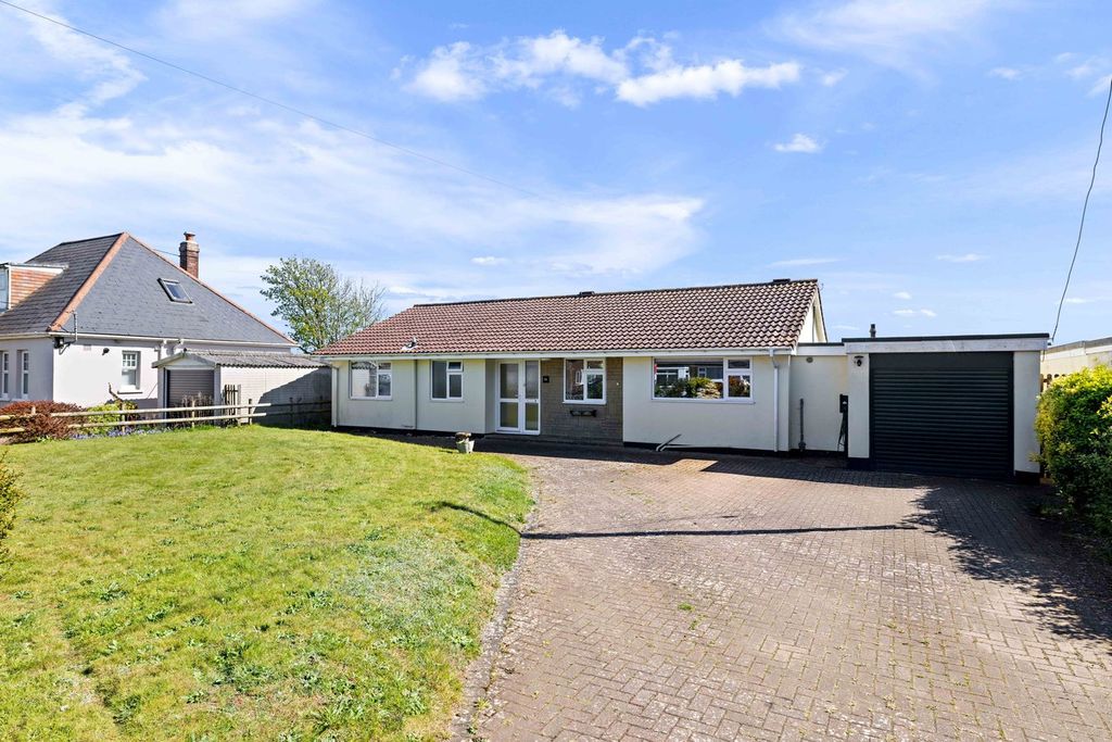 Property photo 1 of 23