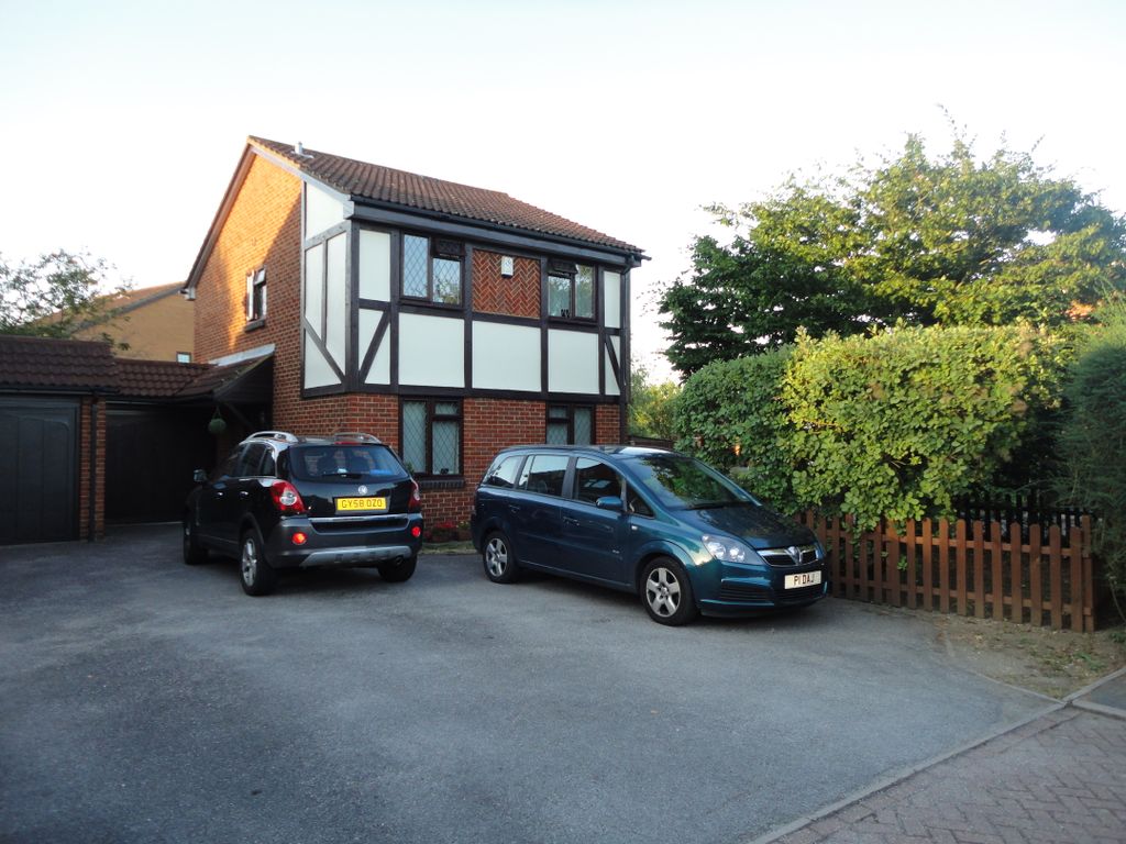 Property photo 2 of 11