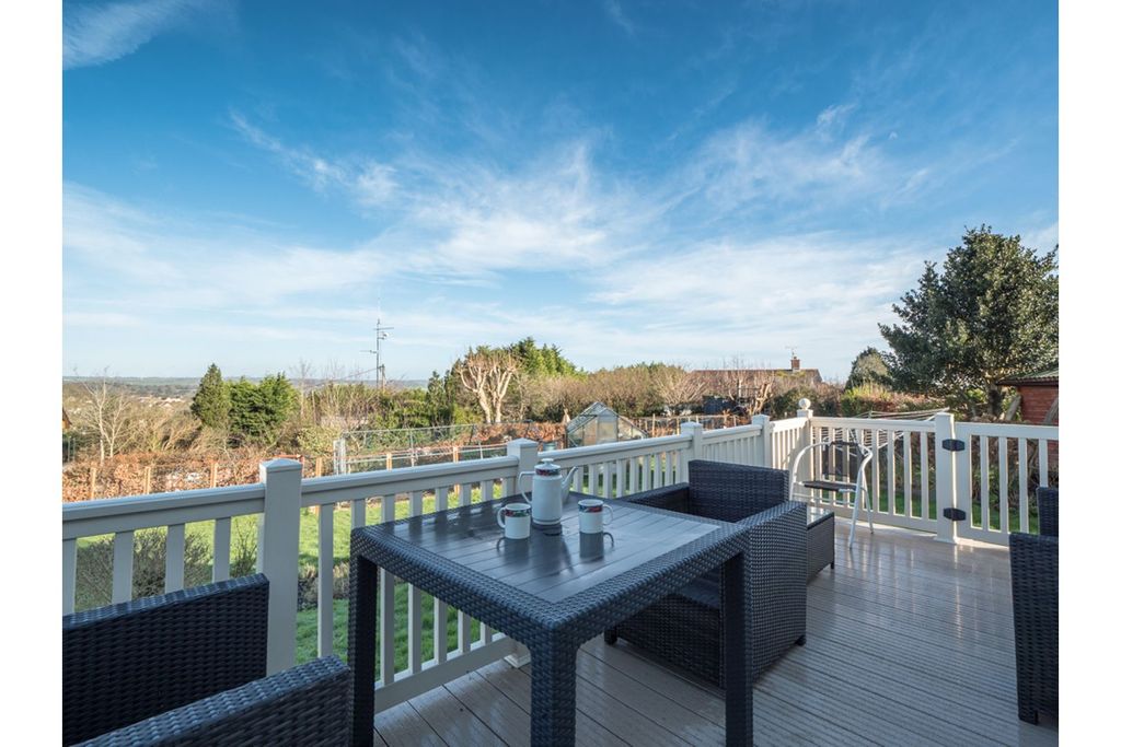 Property photo 1 of 41 Balcony