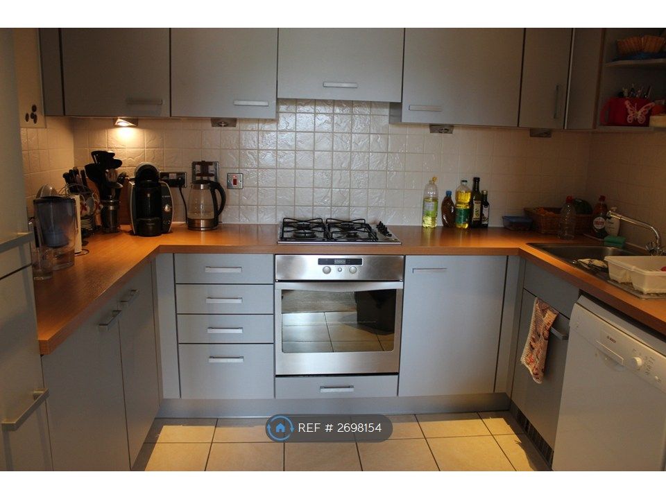 Property photo 3 of 4