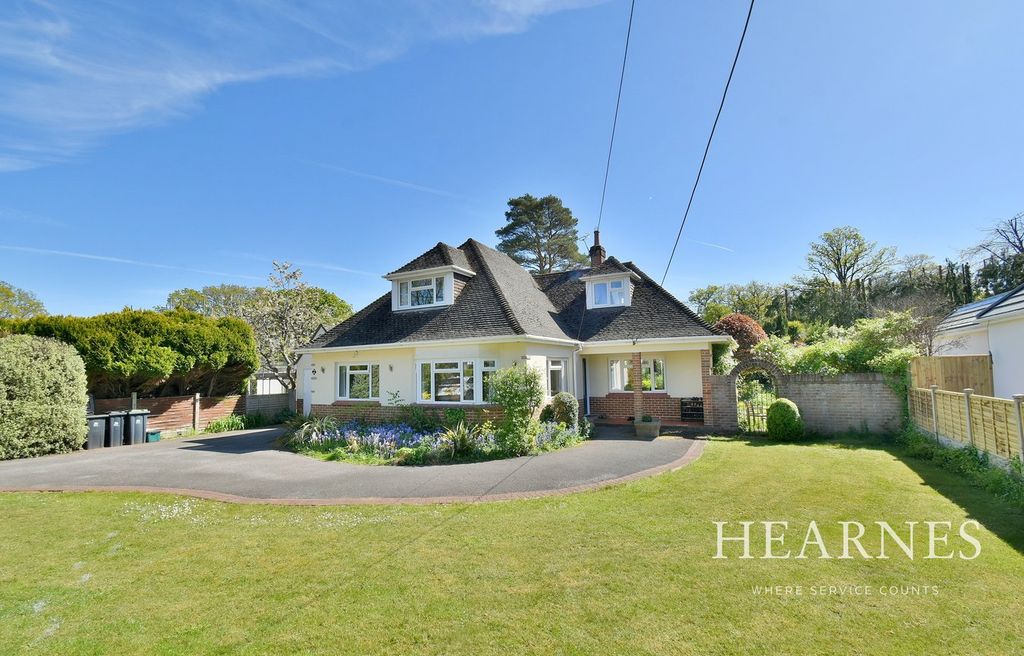 Property photo 1 of 19