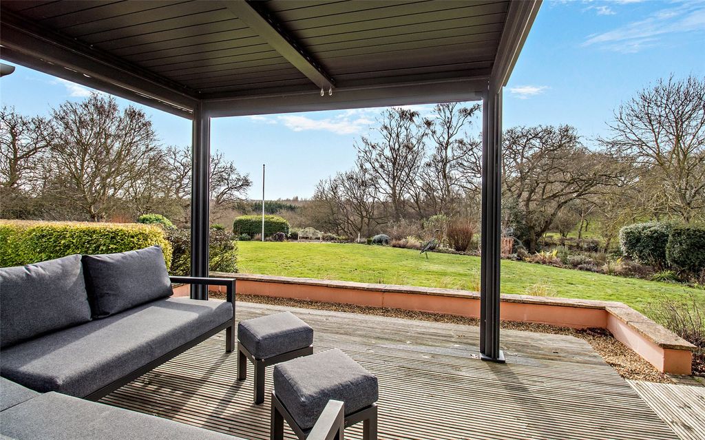 Property photo 3 of 26 Grounds