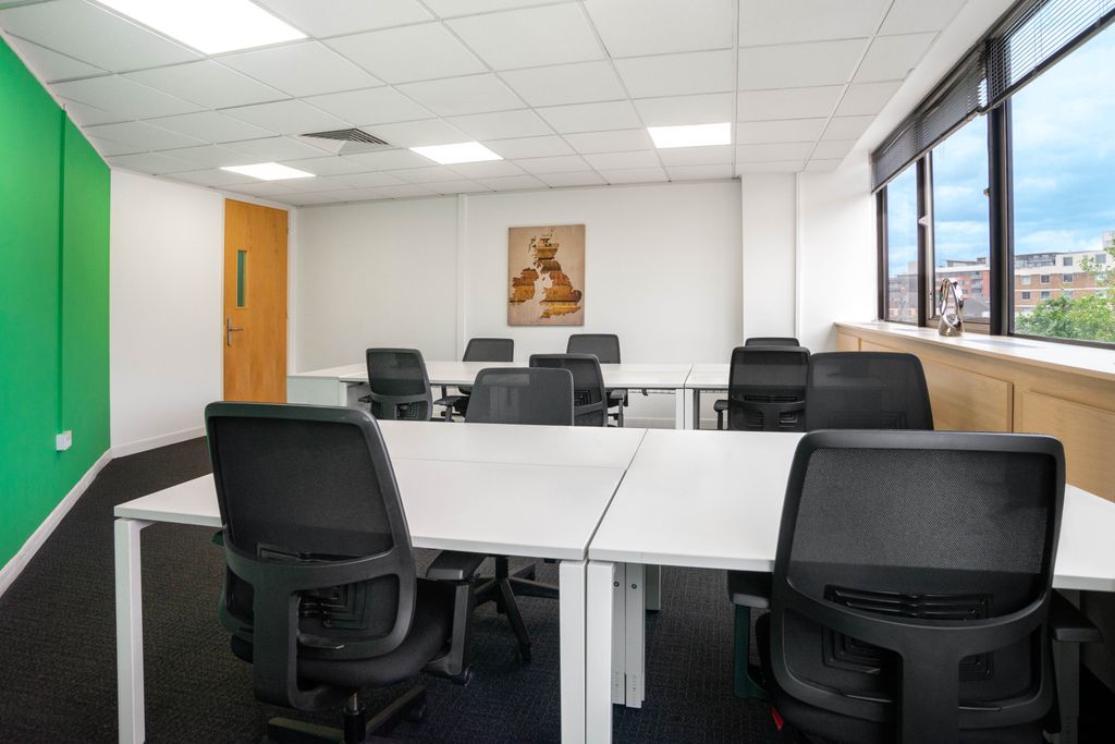 Property photo 2 of 7 Property Image 2