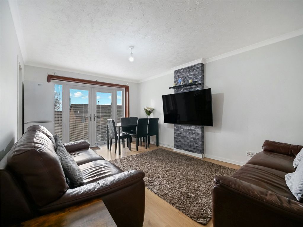 Property photo 2 of 21 Picture No. 19