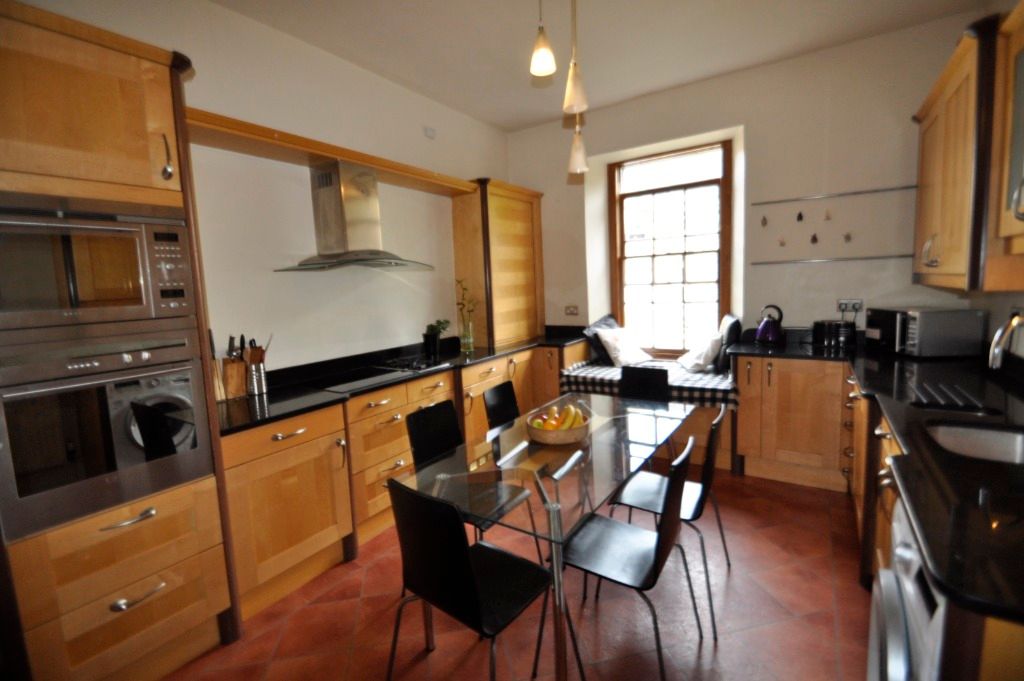 Property photo 2 of 12 Photo 2
