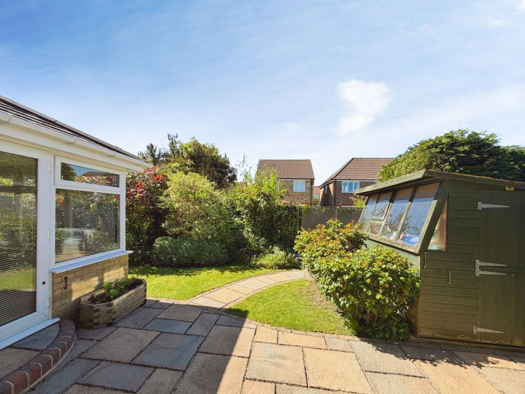 Property photo 2 of 25