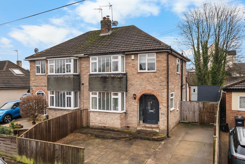 Property photo 1 of 16 1