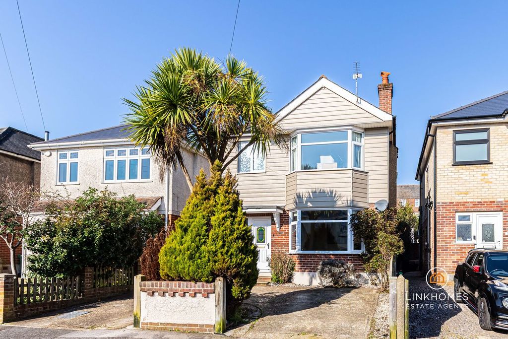 Property photo 1 of 24