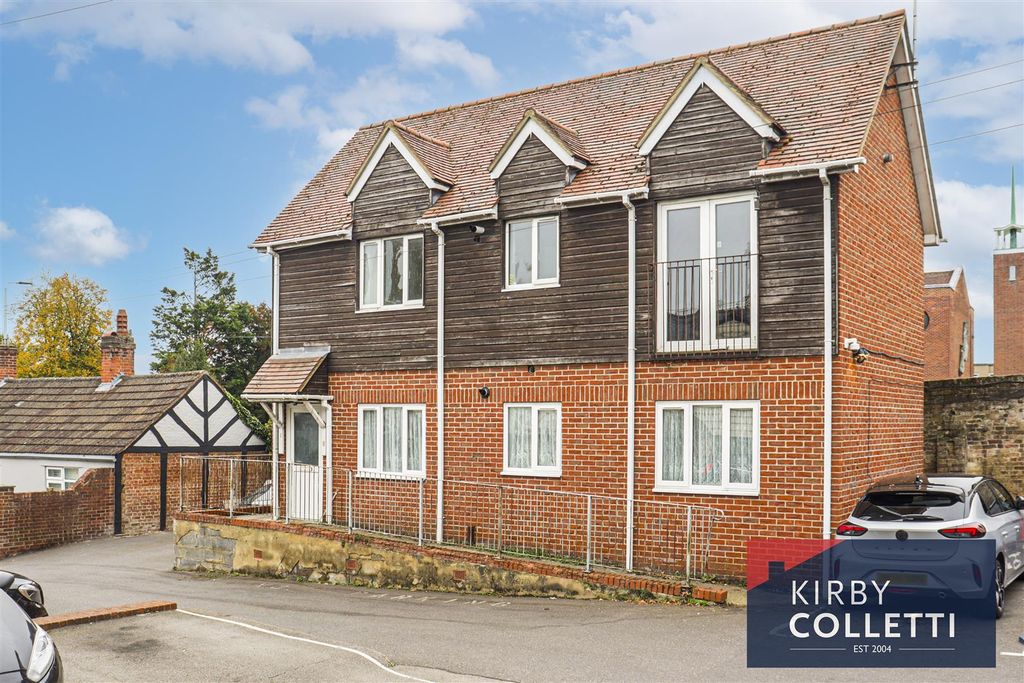 Property photo 1 of 1