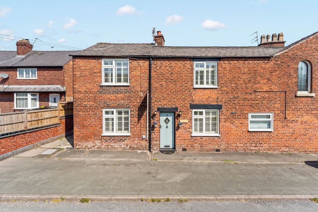 Property photo 1 of 45