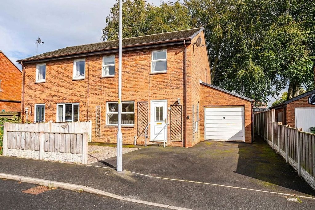 Property photo 1 of 19