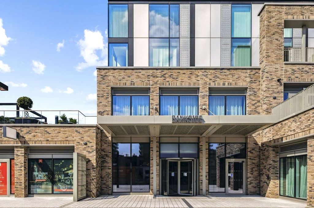 Property photo 1 of 20 Bankside