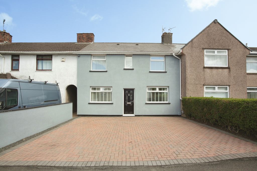 Property photo 1 of 18 Img_1449