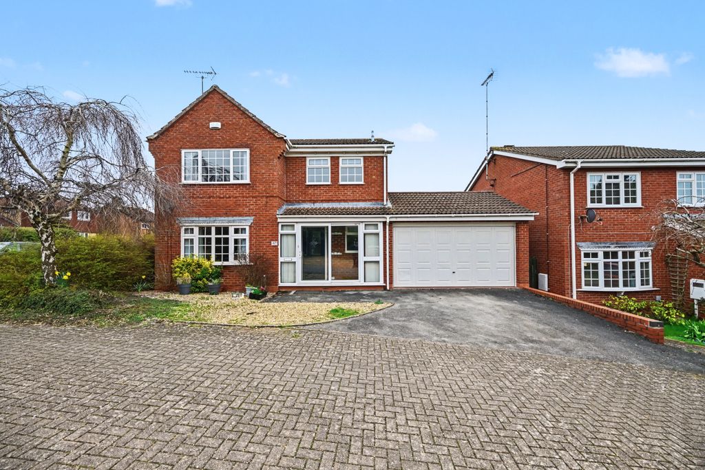 Property photo 1 of 29