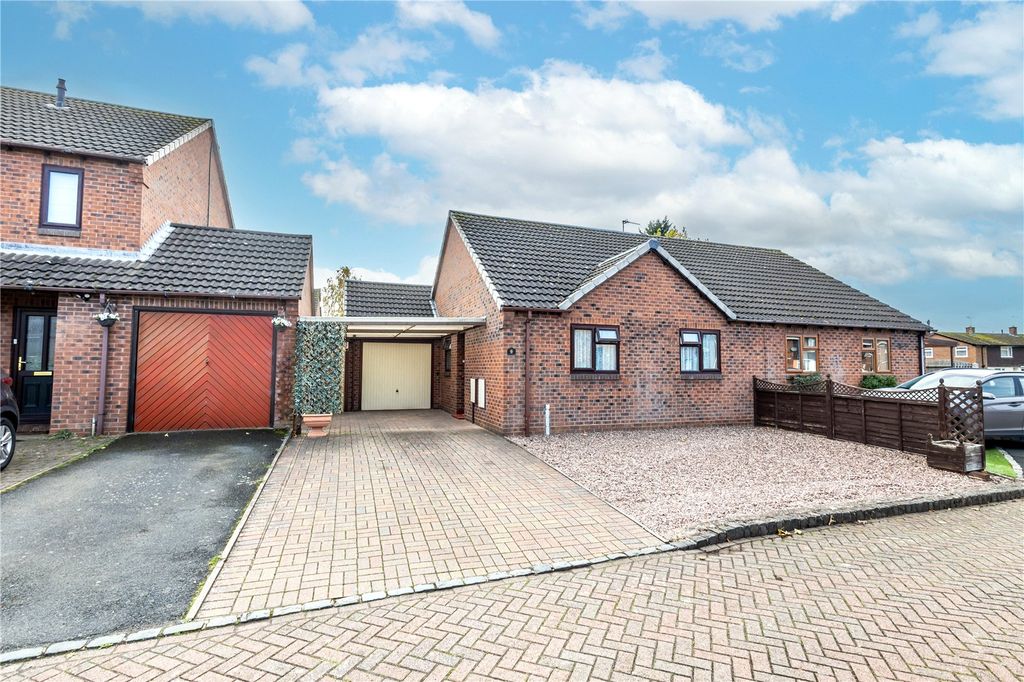 Property photo 1 of 18 Picture No. 12