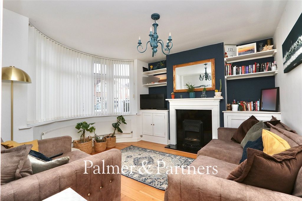Property photo 2 of 21 Picture No. 02