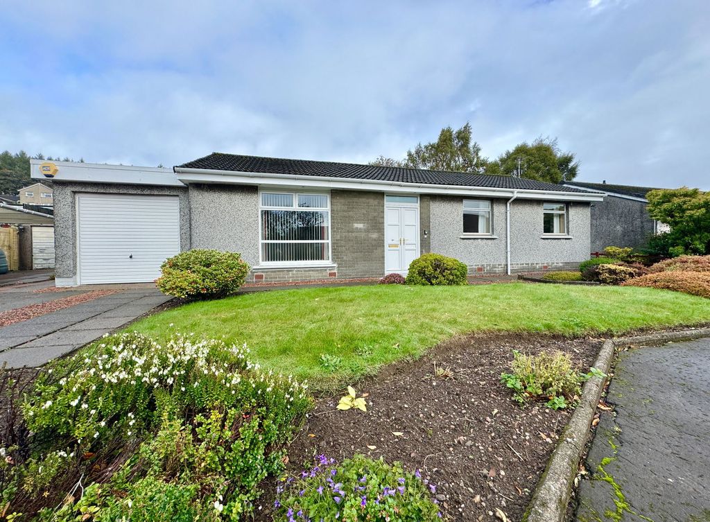 Property photo 1 of 30