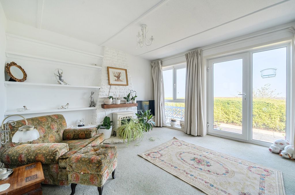 Property photo 3 of 22 1434088-13-69Beb8...