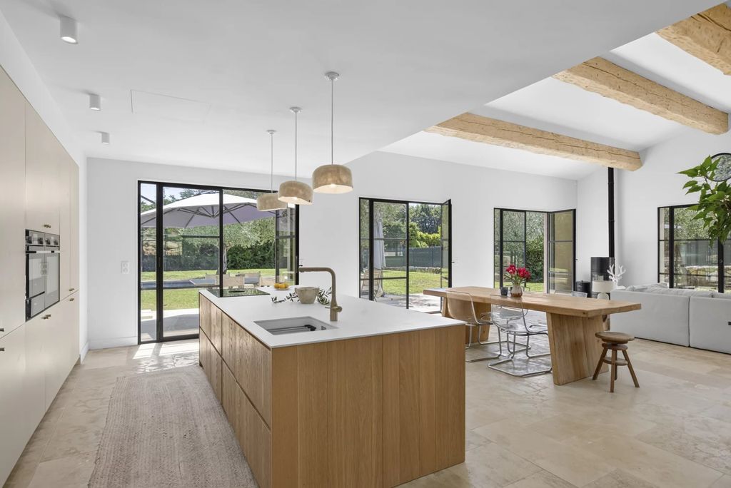 Property photo 3 of 23 60383c669F20E881Be7F457764Fcf1d2_Bf10B91E86_1920-Big