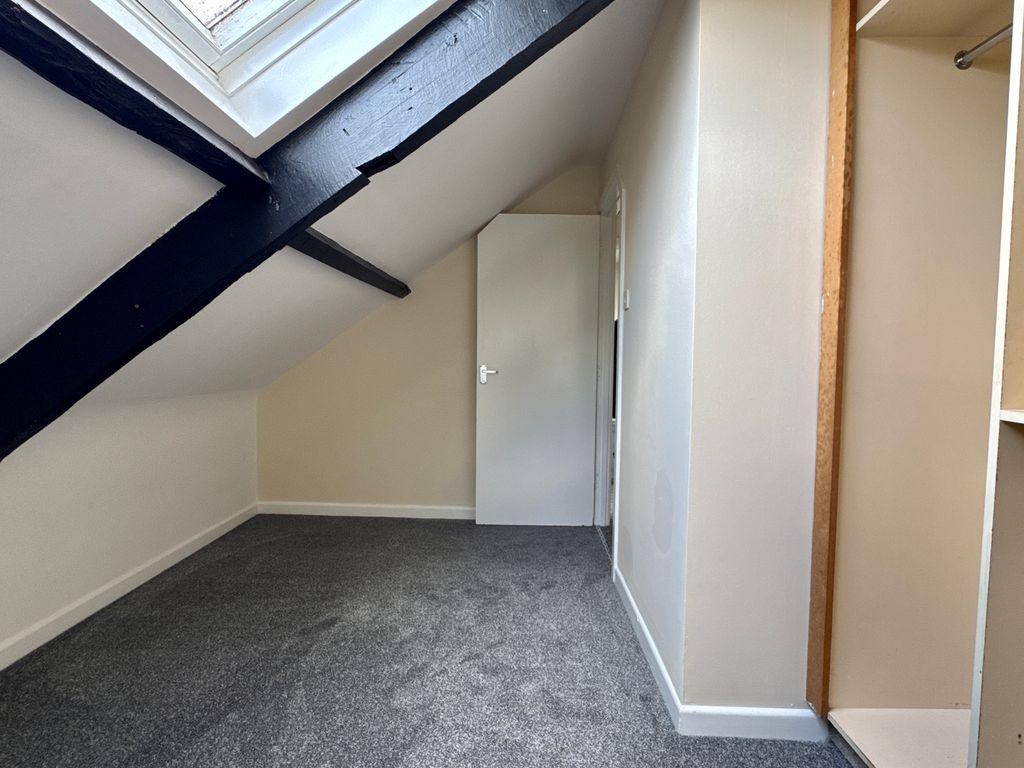 Additional image 7 of 2 bed flat to rentWater Street, Carmarthen SA31
