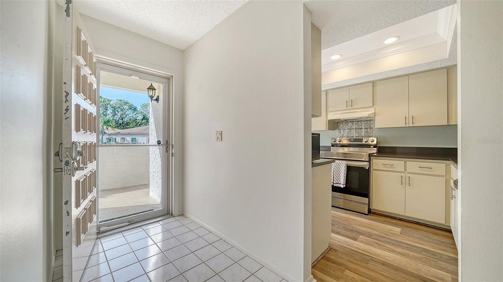 Property photo 3 of 19 <Alttext/>