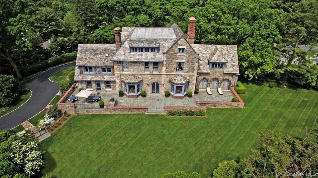 Property photo 3 of 12 <Alttext/>