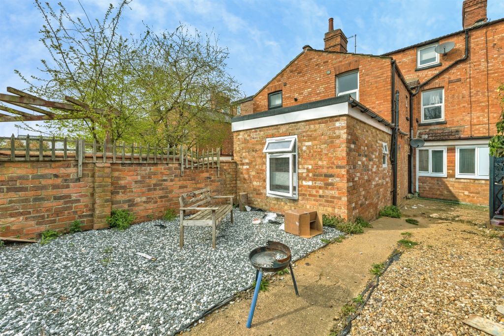 Additional image 7 of 7 bed terraced house for saleSt. Pauls Road, Northampton NN2