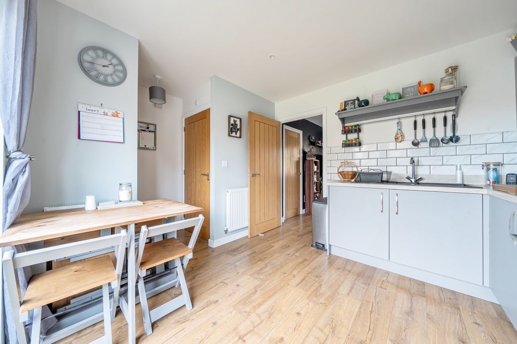 Property photo 2 of 11 1399974-3-6967A3A35F3Cb